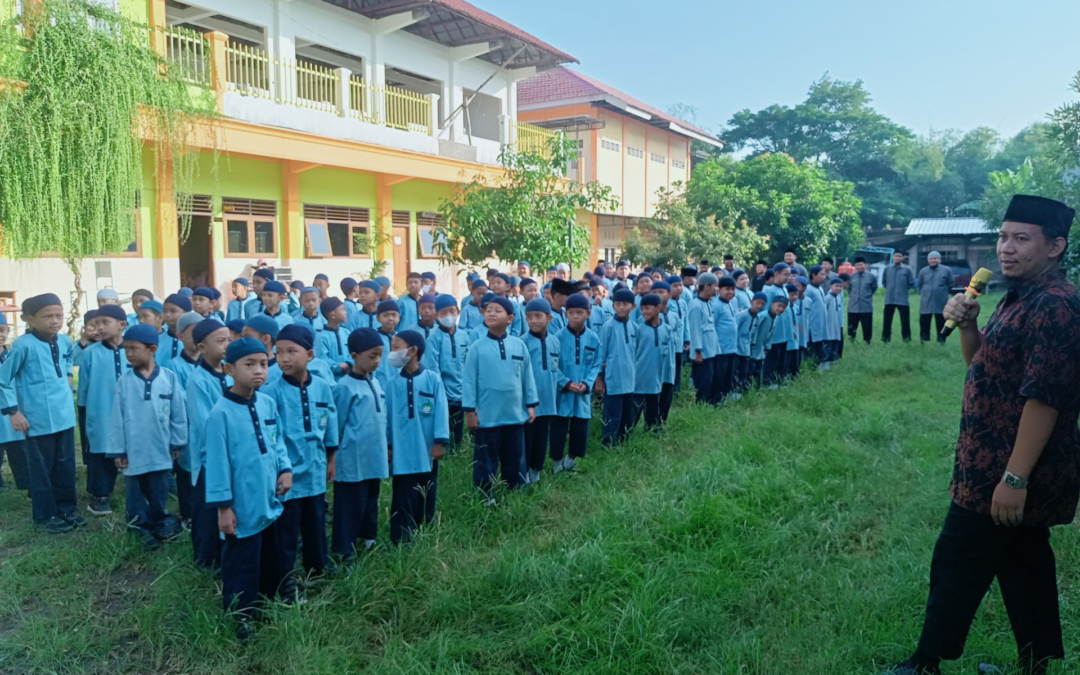 Masuk Perdana Setelah Libur LebaranSDI Plus Imam Muslim Kota Kediri